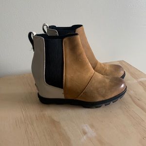 Sorel Joan of Arctic Wedge two toned